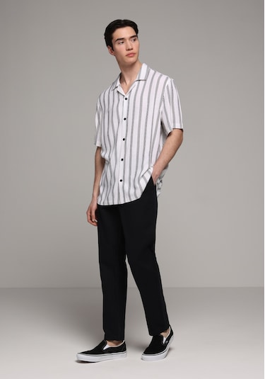 Colin's Colins Regular Fit Orta Bel Düz Paça Erkek Siyah Pantolon Cl1078470 Q1.v2 Blk Colin's Colins Regular Fit Orta Bel Düz Paça Erkek Siyah Pantolon Cl1078470 Q1.v2 Blk