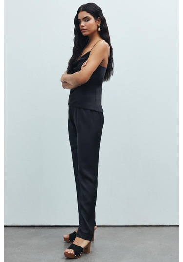 Brûleur Siyah Degaje Yaka Askılı Uzun Saten Pijama Takımı Siyah