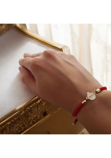 Kübra İsmine Özel 14 Ayar Altın Plakalı Nar Motifli İpek Örgülü Hediye Bileklik-323isim-kırmızı Altın