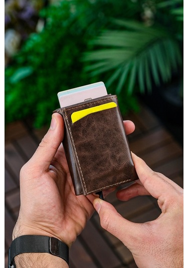 Brahma Model Unisex Vegan Deri Mekanizmalı Vegan Deri Rfıd Cüzdan Kartlık Portföy Crazy Kahve Siyah