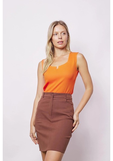 Kadın Cep Detaylı Diz Üstü Hafif Likralı Pamuklu Kumaş Kalem Etek-kahve Kahve