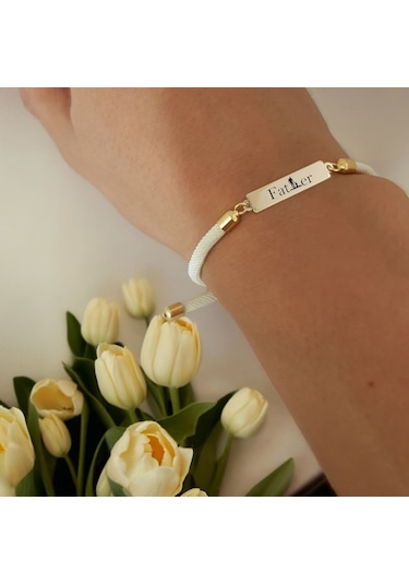 Archin Baba Temalı Beyaz Örgülü 14 Ayar Altın Plakalı Dikdörtgen Figürlü Hediye Bileklik-413sembol Baba