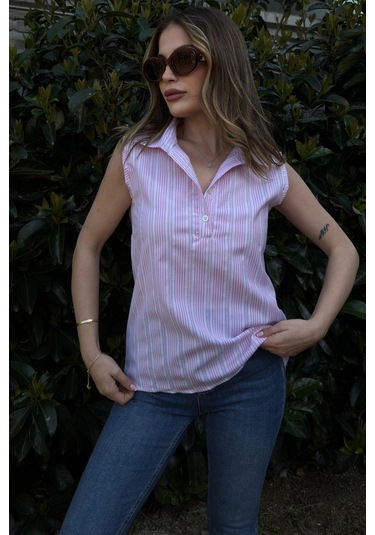 Kadın Pembe Çizgili, Dokulu Yazlık Kumaş, Yarım Patlı, Sıfır Kollu Bluz Pembe
