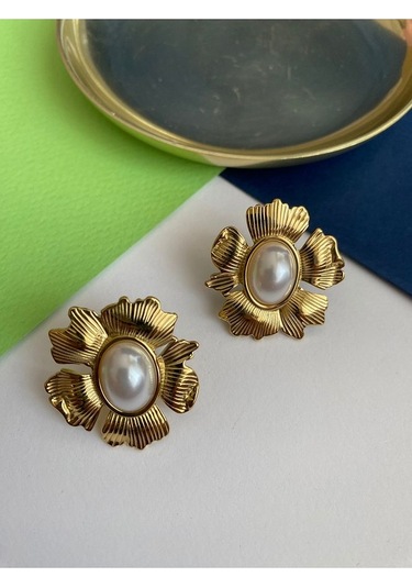 İri İncili Yaprak Çelik Kararmaz Altın Kaplama Küpe Çifti