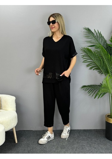 Gülsüm Aydın Kadın Kısa Kollu V Yakalı Pul Payetli Viskon Iki Iplik Bluz Ve Pantolon Ikili Takım Leopar