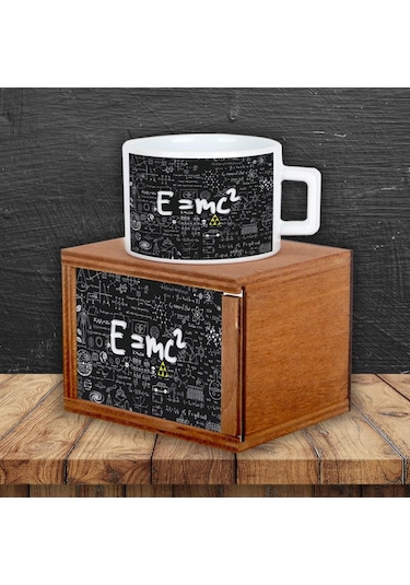 Albert Einstein Set Kalem Defter Puf Yastık Kupa Fanus Biblo