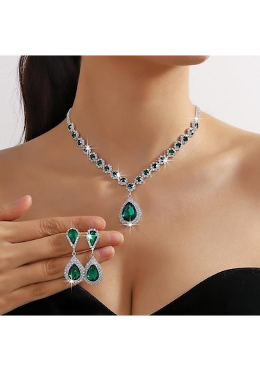 Beyaz 2 Adet/takım Kadınlar Düğün Takısı Seti Su Damlası Şekli Parlayan Sahte Kristal Gerdanlık Kolye Dangle Küpe Seti Beyaz