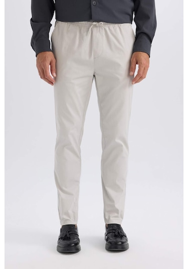 DeFacto %100 Pamuk Yazlık Jogger Chino Pantolon Beli Bağcıklı Cepli Düz Paça Z9933AZ25SPGR94