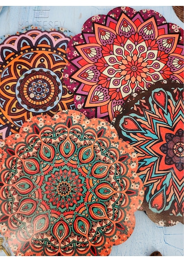 Renkli Desenli Nihale Ahşap Çaydanlık Tencere Tava Altlığ 4lü Set