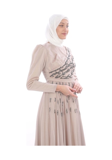 Taş İşleme Detaylı Tesettür Abiye Elbise 741-bej Bej