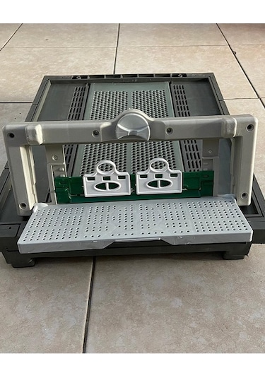 Plastik Kovan Tabanı