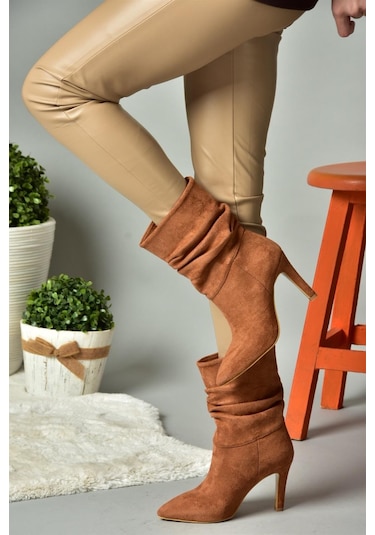 Fox Shoes R404020302 Taba Süet İnce Topuklu Büzgülü Kadın Bot Taba