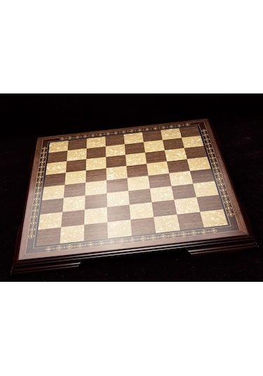 Orta Boy El Yapımı Sedef İşlemeli Masif Ceviz Satranç Tahtası 45 Cm X 45 Cm