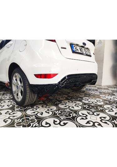 Ford Fiesta St Difüzör Arka Ek Parlak  Siyah