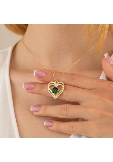 Gümüş Pazarım Zümrüt Taşlı Altın Kaplama Kalp Gümüş Kolye