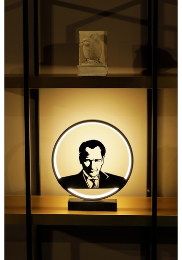 Modern Atatürk Portre Metal Led Masa Lambası Dekoratif Gece Lambası Özel Tasarım Işıklı Obje Mustafakemal