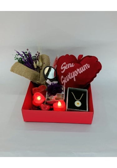 Çiçeklihediye Kız Arkadaşa Sevgiliye Doğum Günü Hediye Papatya Kolye