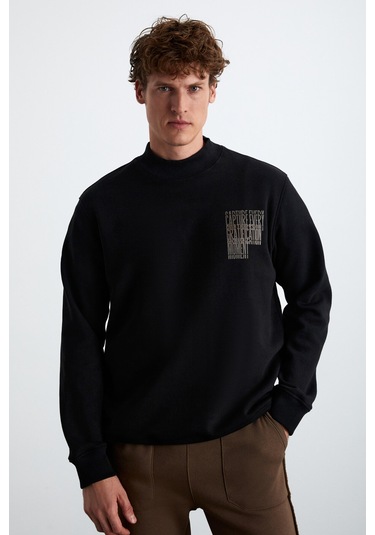 Chasey Erkek Organik Pamuklu Dik Yaka Içi Polarlı Baskılı Siyah Sweatshirt