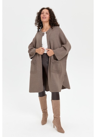 Kadın Dik Yaka Cebi Gül İşlemeli Fermuarlı Panço Vizon Vizon