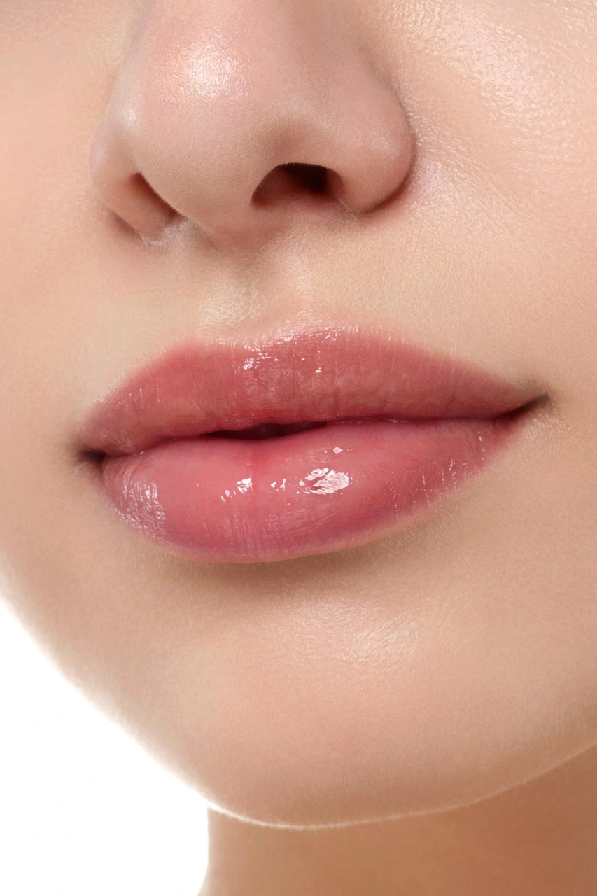 Alix Avien Uzun Süre Kalıcı Yapışkan His Bırakmayan Nemlendirici Dudak Parlatıcısı Lipgloss 03 Tawny Rose