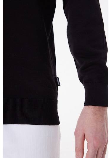 Wrangler Regular Fit Normal Kesim %100 Pamuk Erkek Siyah Triko Kazak W8A02P100 Siyah