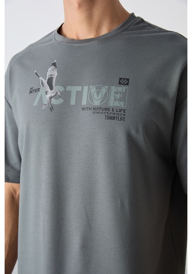 Tommy Life Haki Pamuklu Kalın Yumuşak Dokulu Oversize Fit Baskılı Erkek T-shirt - 88344 Haki