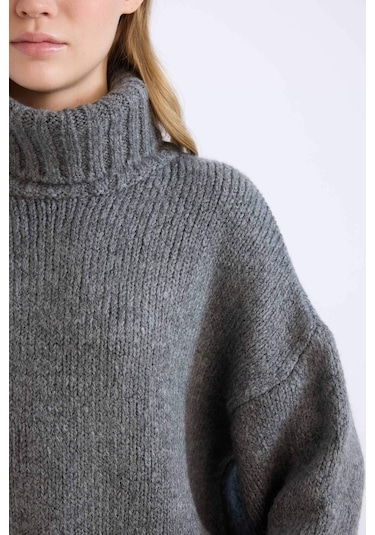 DeFacto Oversize Geniş Kalıp Balıkçı Yaka Basic Düz Triko Kazak Tunik A6445AX24CWAR192 Antrasit