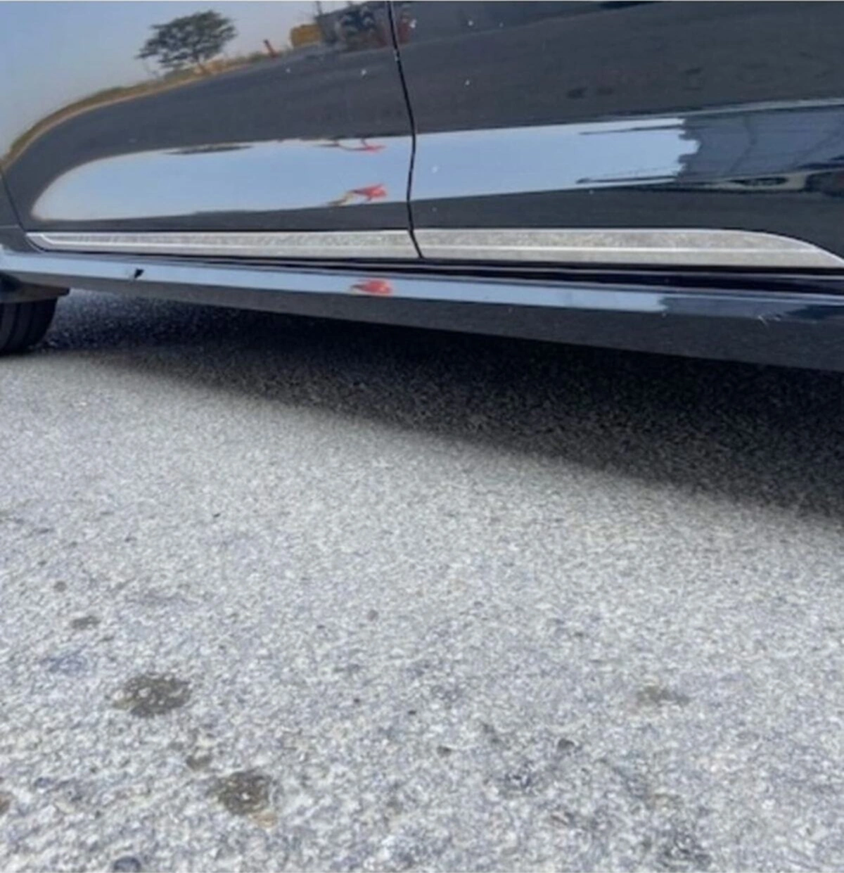 Ueskrom Corolla Yan Kapı Çıtası 2019 Üzeri Uyumlu