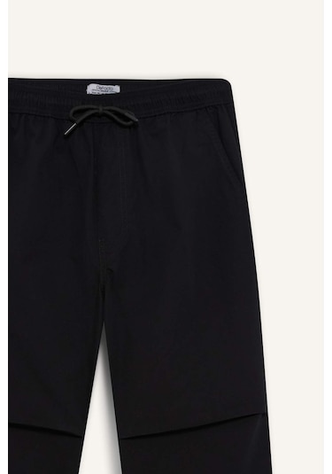 Defacto %100 Pamuk Wide Leg Paraşüt Pantolon E8729ax25aubk81 Siyah Defacto %100 Pamuk Wide Leg Paraşüt Pantolon E8729ax25aubk81 Siyah