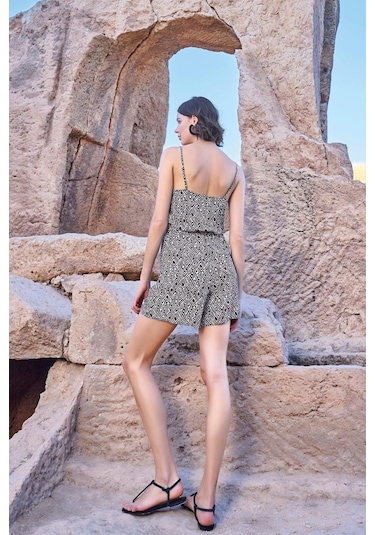 Monamise 23047 Kadın Etnik Desen İp Askılı Kısa Tulum-siyah Siyah