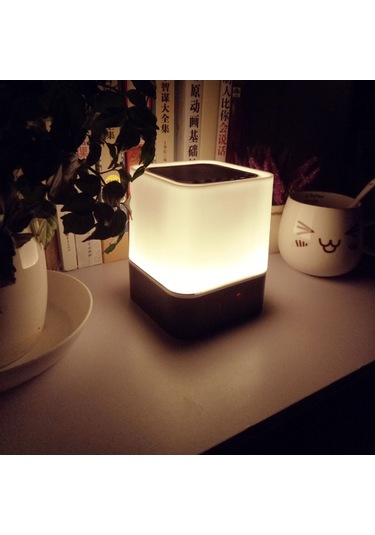 Geeroyoo Bluetooth Hoparlör, Led Gece Lambalı Dokunmatik Kontrollü Çok Fonksiyonlu Çalar Saat, Usb/tf/aux Desteği Ve Zaman Göstergeli Jzr-gy