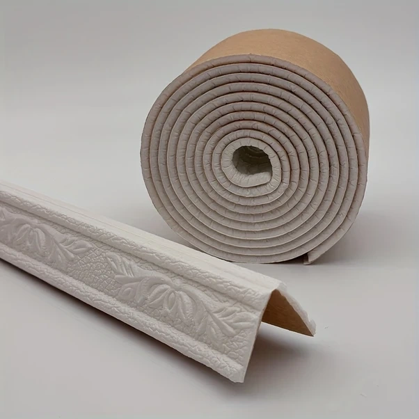 Trendooze Altın Yaprak Desenli Kendinden Yapışkanlı Duvar Şeridi 230x8cm Beyaz Beyaz