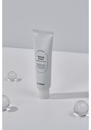 Dermal Dr+ Medm Facial Remedy Kuru ve Hassas Ciltler İçin Yüz Kremi 50 G