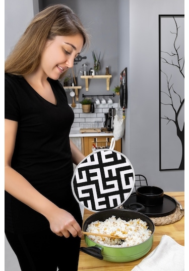 6 Parça Mutfak Seti & Mutfak Önlüğü , Fırın Eldiveni , 2li Tutacak , Organizer Poşetlik , Demlematiksiyah Labirent