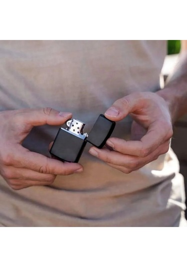 Oyun Kart Şans Devil Good Luck Şeytan Benzinli Çakmak Siyah Metal Üstüne Silinmez Yazı Resimli Siyah