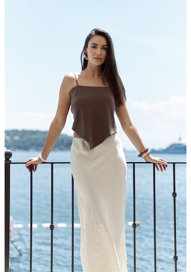 Mai Collection Mai Studios Co. Alytih Üçgen Detay Soft Kahve Crop Kahve