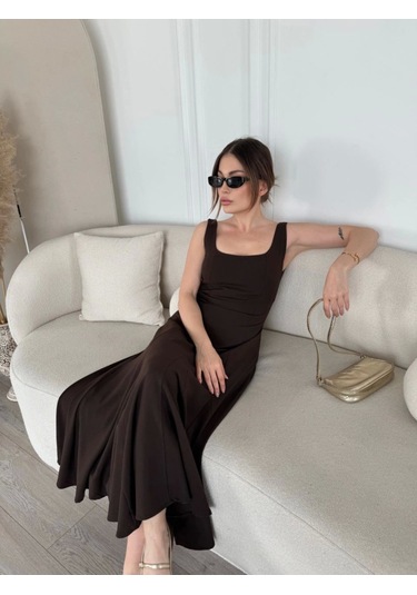 Sırt Dekolteli Kolsuz Uzun Elbise - Kahverengi Kahverengi