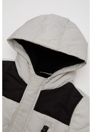 Defacto Erkek Bebek Su İtici Ribana Kollu Kapüşonlu Mont C7760A524WNGR503 Gri Defacto Erkek Bebek Su İtici Ribana Kollu Kapüşonlu Mont C7760A524WNGR503 Gri