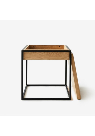 Pitts Yan Sehpa Komodin