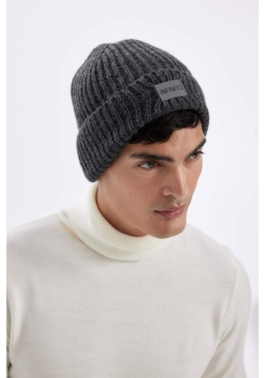 DeFacto Erkek Dokuma Etiketli Bere U9177AZ24WNAR42