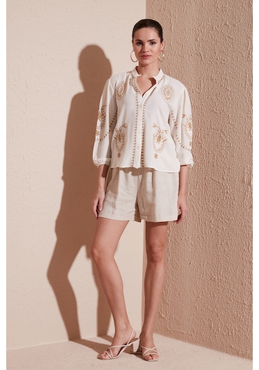 Lela Nakış Işlemeli Truvakar Kol Hakim Yaka Pamuklu Şile Bezi Bayan Gömlek 611Bz0044 Ekru-Bej