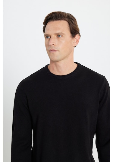 Altinyildiz Classics Erkek Siyah Standart Fit Normal Kesim Bisiklet Yaka Triko 4A4923100001SYHXL Siyah