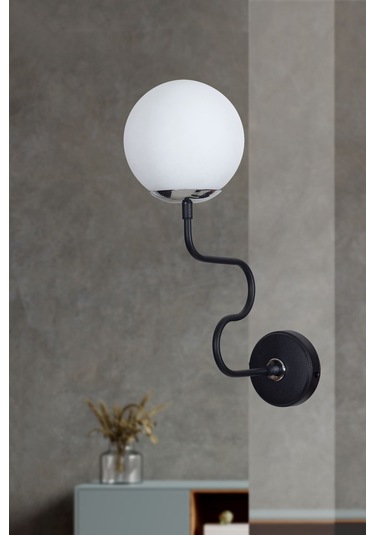 Luzarana Ferro Yatay Krom-siyah Metal Gövde Beyaz Camlı Tasarım  Aplik