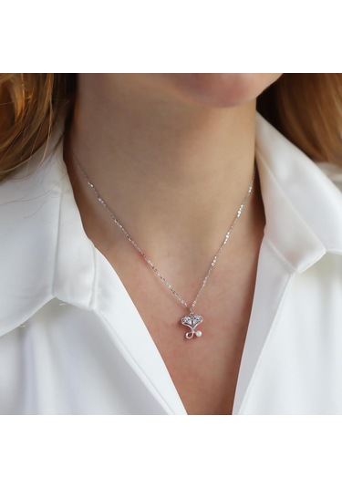 Nilüfer Çiçeği Gümüş Kolye Gümüş