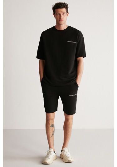 Colombıa  Erkek 2'li Set Comfort Fit Rahat Kalıp Yazı Nakışlı Şardonsuz Siyah Eşofman Takımı