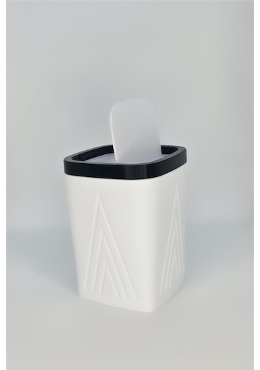 Mini Masaüstü Çöp Kutusu Kalemtraş Çöplerine Pratik Çözüm 10cm X 10 Cm X 13.5 Cm Mini Çöp