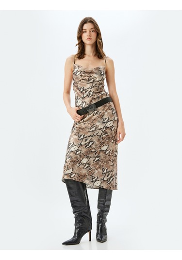 Koton Yılan Derisi Görünümlü Midi Degaje Yaka İp Askılı Slip Elbise Bej Desenli 5wak80055fw Ekru Koton Yılan Derisi Görünümlü Midi Degaje Yaka İp Askılı Slip Elbise Bej Desenli 5wak80055fw Ekru