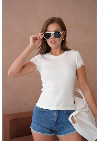 Dantel Detaylı Örme Body Bluz Ekru