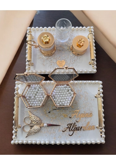 Unison Gold Söz Nişan Tepsisi Beyaz