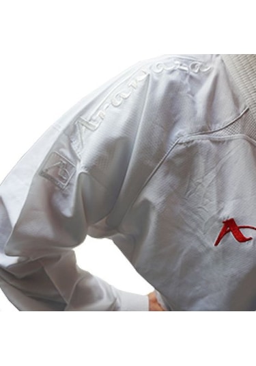 Arawaza WKF Onaylı Onyx Zero Gravity Karate Kumite Elbisesi Beyaz
